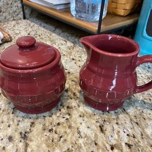 Longaberger sugar & creamer set